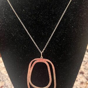 Elegant Silver Pendant Necklace